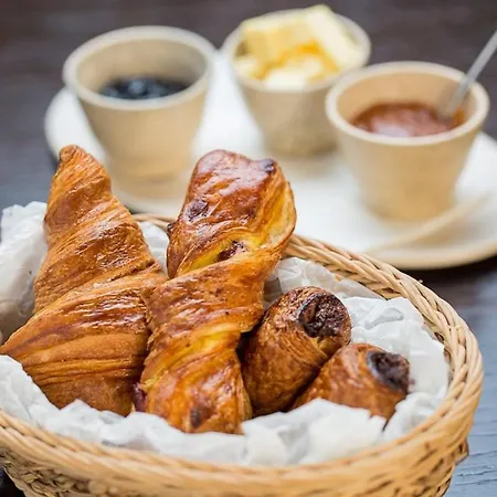 Z32 - & Chic - Stylish By Bqa 布达佩斯