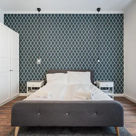 Z32 - & Chic - Stylish By Bqa Apartment Budapest