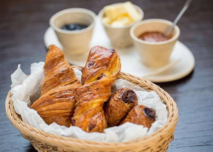 Z32 - & Chic - Stylish By Bqa בודפשט