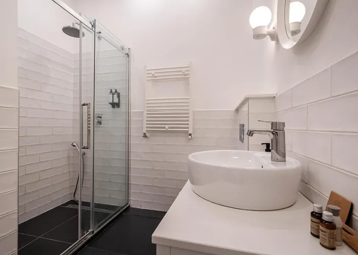 Z32 - & Chic - Stylish By Bqa בודפשט