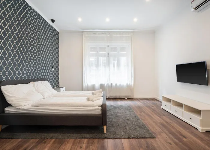 Z32 - & Chic - Stylish By Bqa Apartament *
