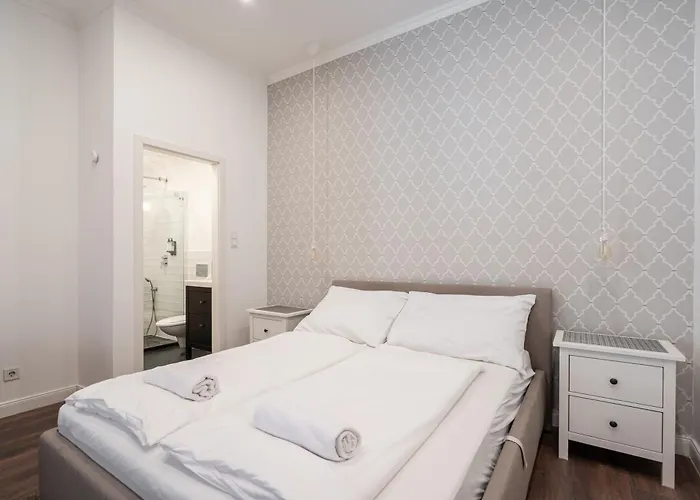 Z32 - & Chic - Stylish By Bqa Apartament