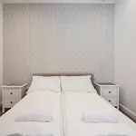 Z32 - & Chic - Stylish By Bqa Apartament