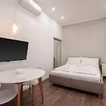 Z32 - & Chic - Stylish By Bqa Apartament *