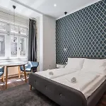 Z32 - & Chic - Stylish By Bqa Apartament Budapesta
