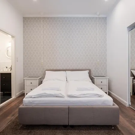Z32 - & Chic - Stylish By Bqa Apartman *