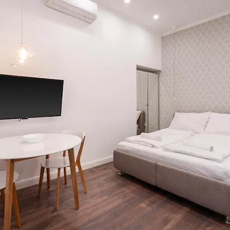 Z32 - & Chic - Stylish By Bqa Apartman